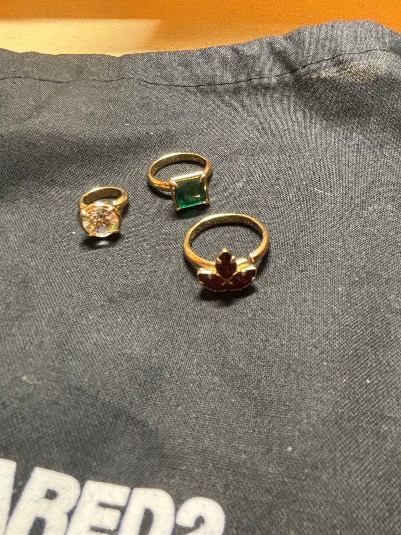 DSQUARED2 ディースクエアード　ゴールド バングル