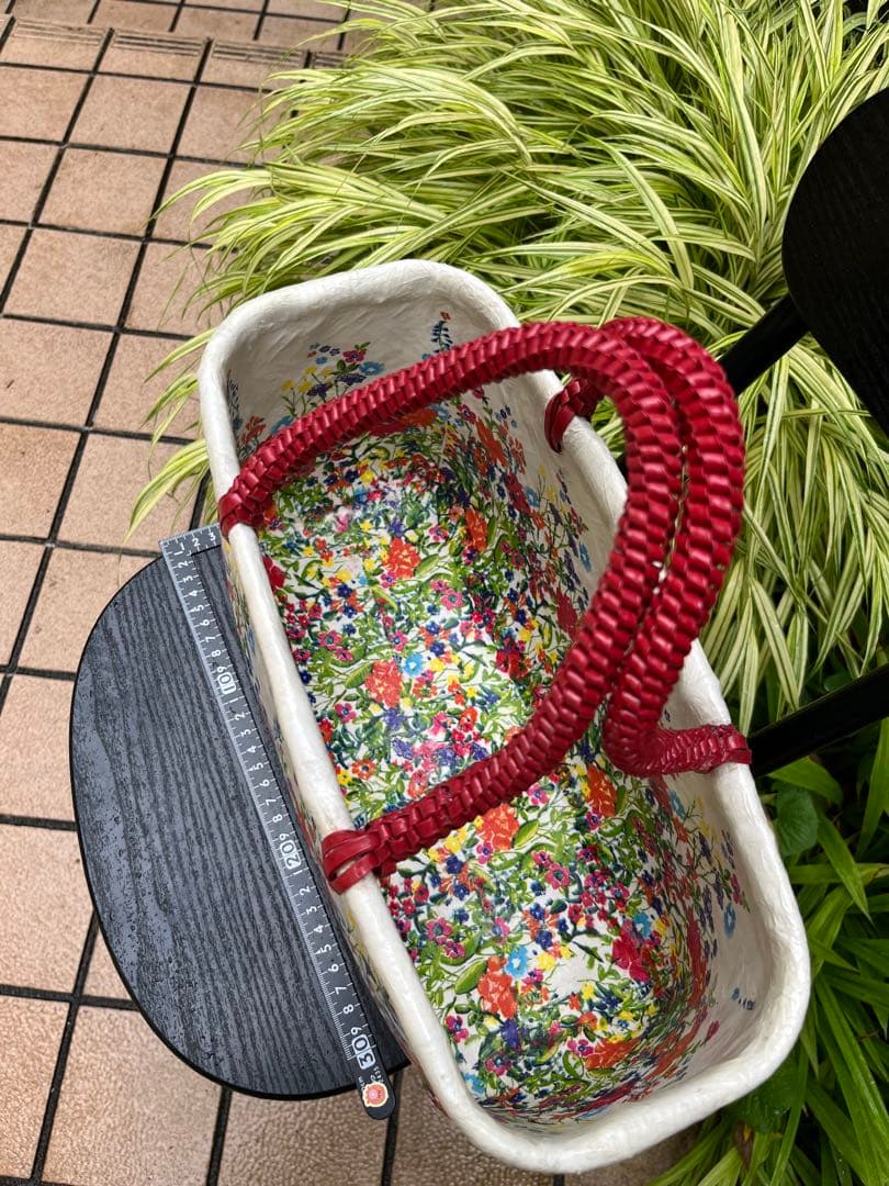 花柄　一閑張りカゴバック