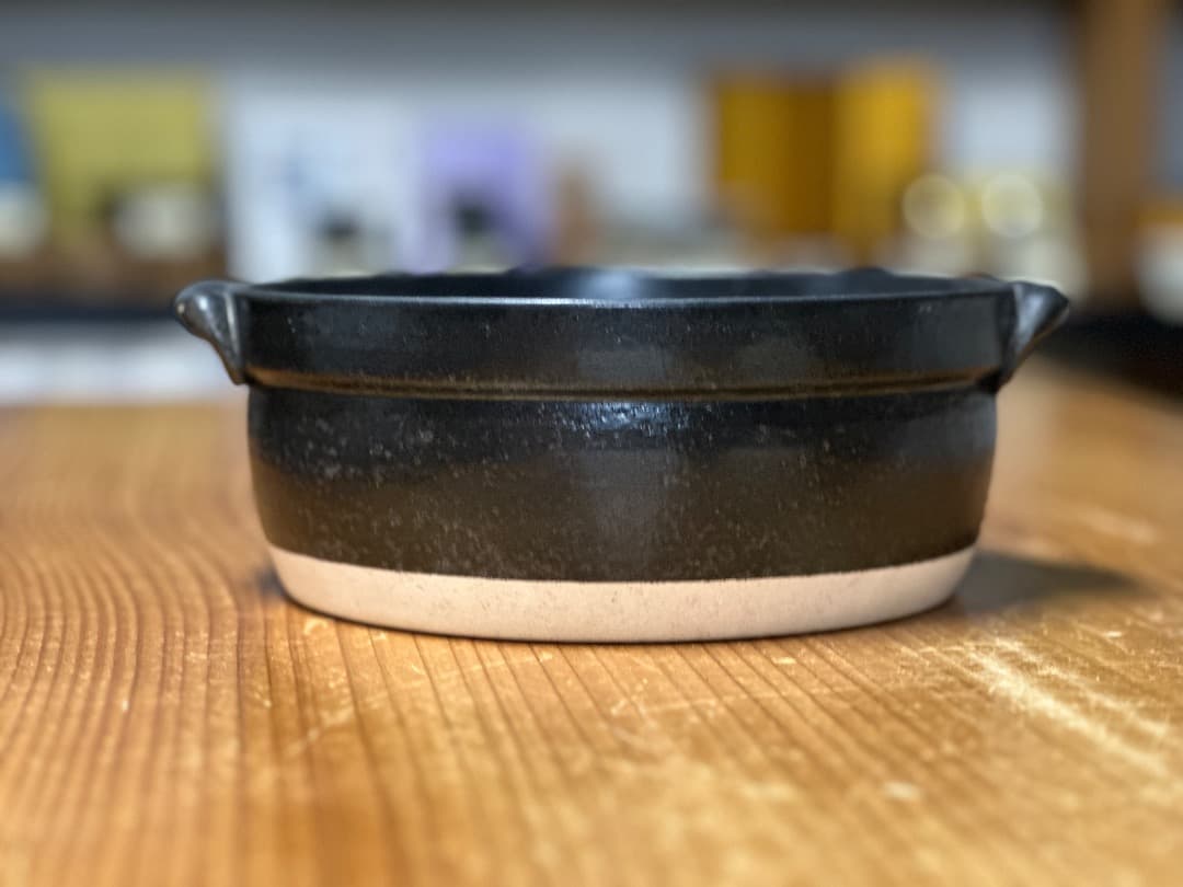 再値下　新品　萬古焼　７号土鍋土鍋　セラミック加工　染付唐草　IH直火OK