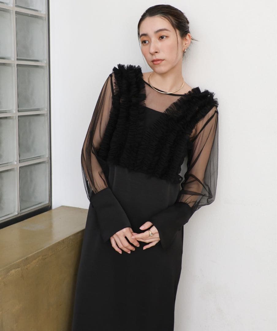 【オケージョン/結婚式】フリルトップスサテンキャミワンピースセット