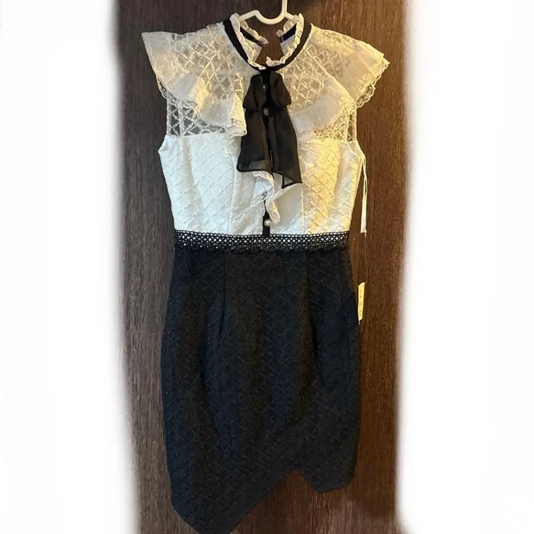 ROBE de FLEURS キャバドレス ホワイト ブラック