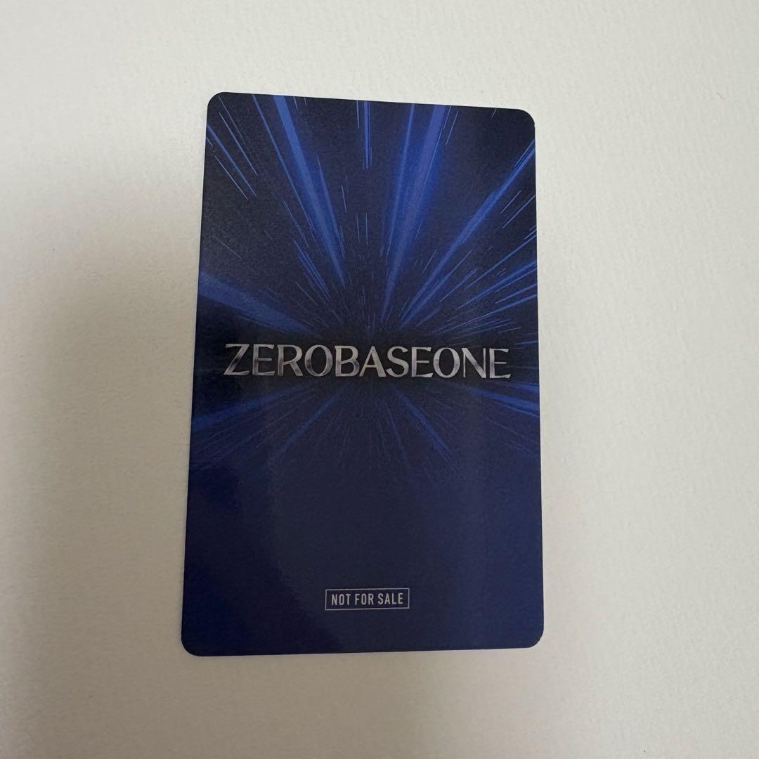 ZEROBASEONE ZB1 ゼベワン ユジン サイン トレカ