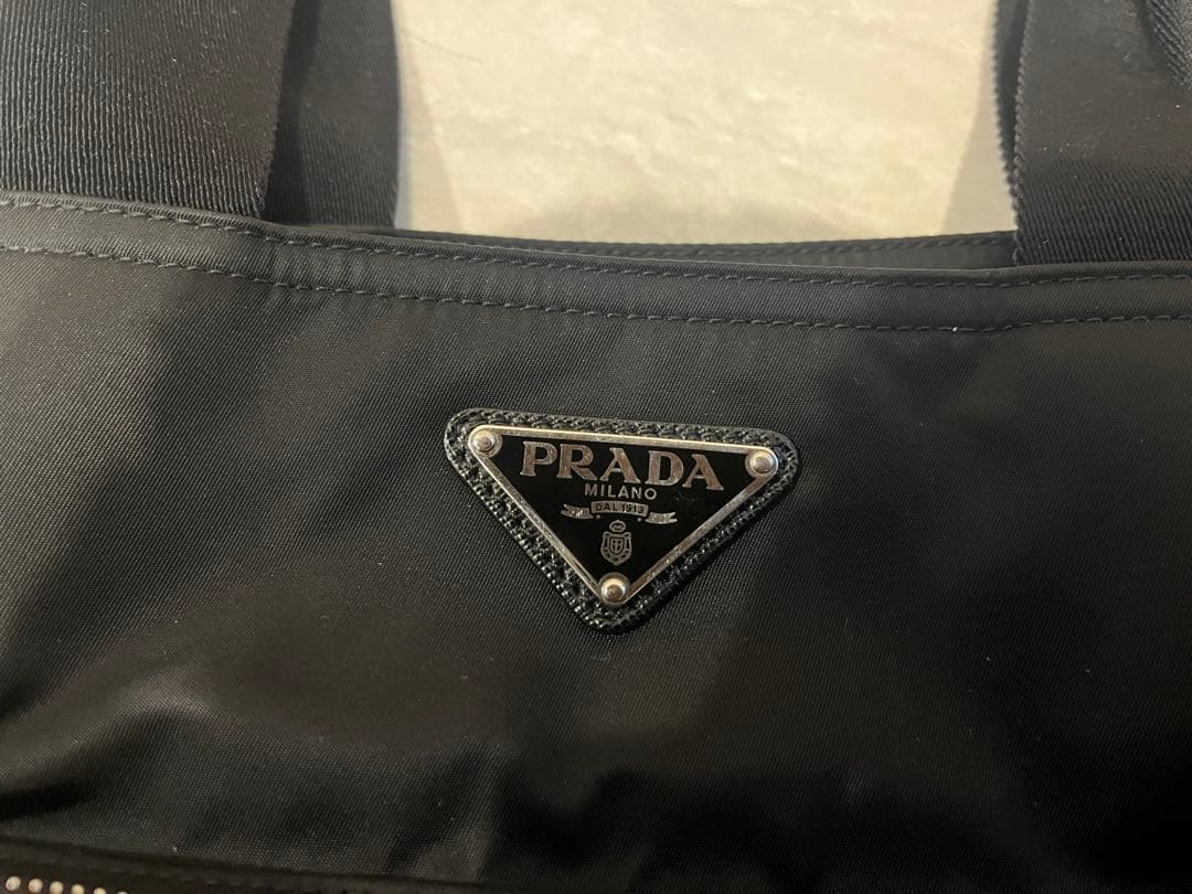 美品　プラダ　バック