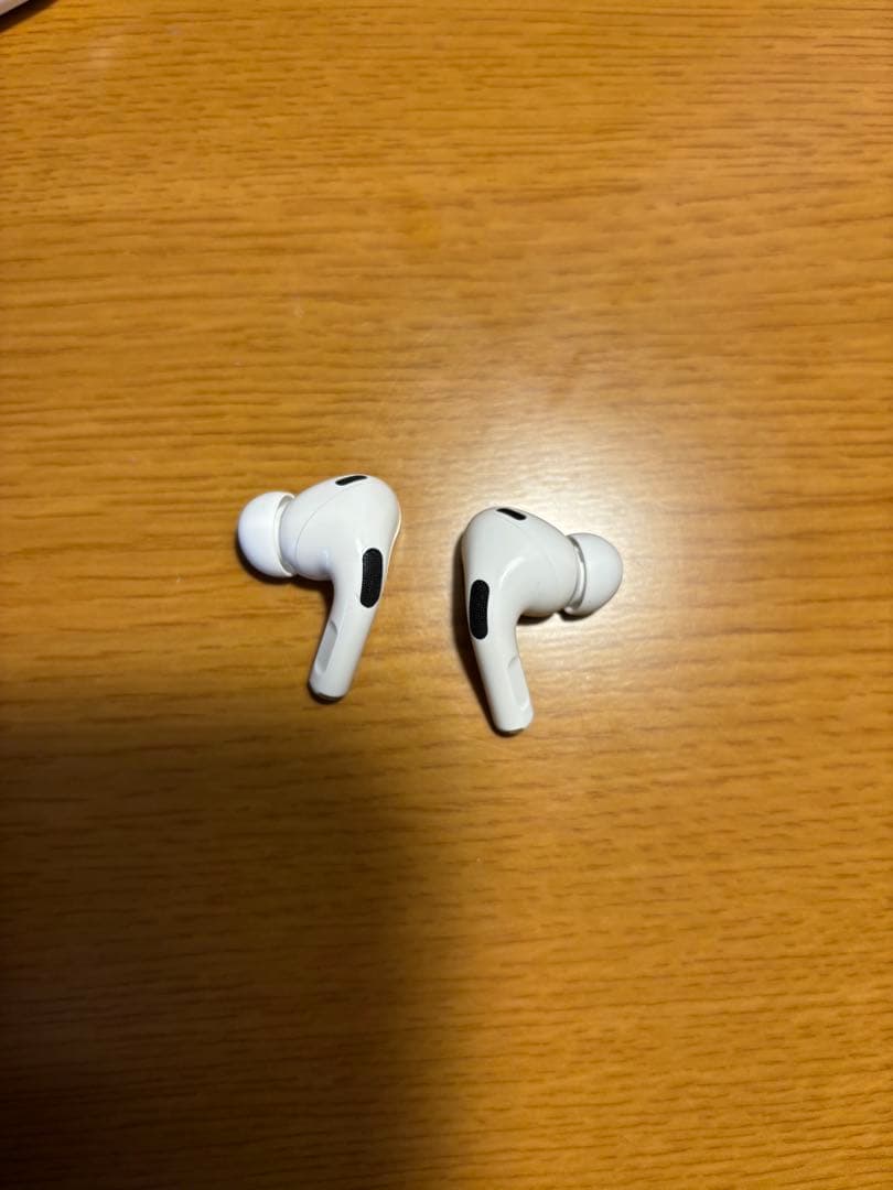 AirPods (第2世代) USB-C 本体 充電ケース付き