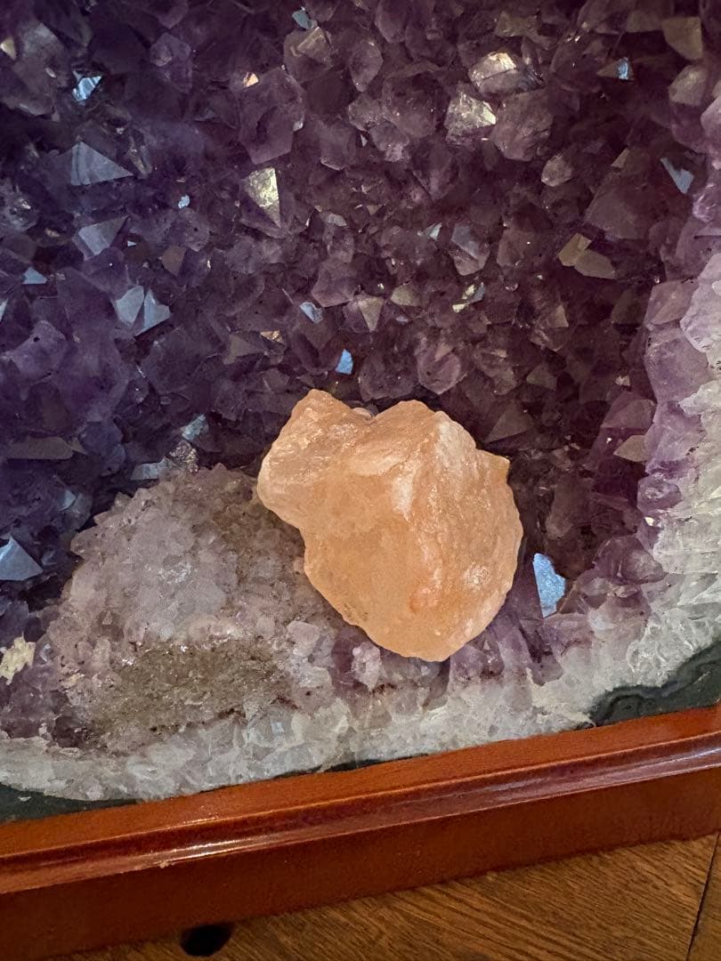 天然石　アメジスト 紫水晶 パワーストーン高さ約47.5cm