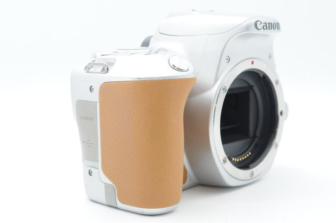 【れんママ様確認用】新品級 Canon EOS Kiss x9