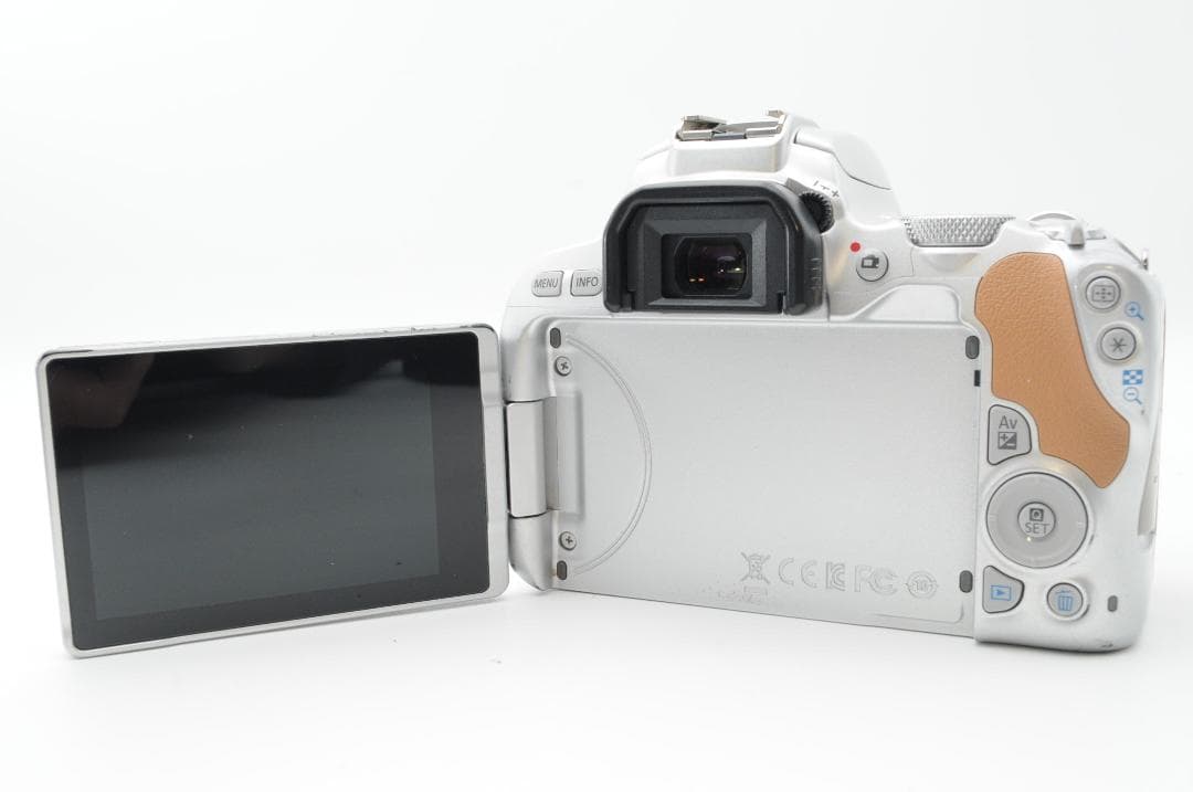 【れんママ様確認用】新品級 Canon EOS Kiss x9