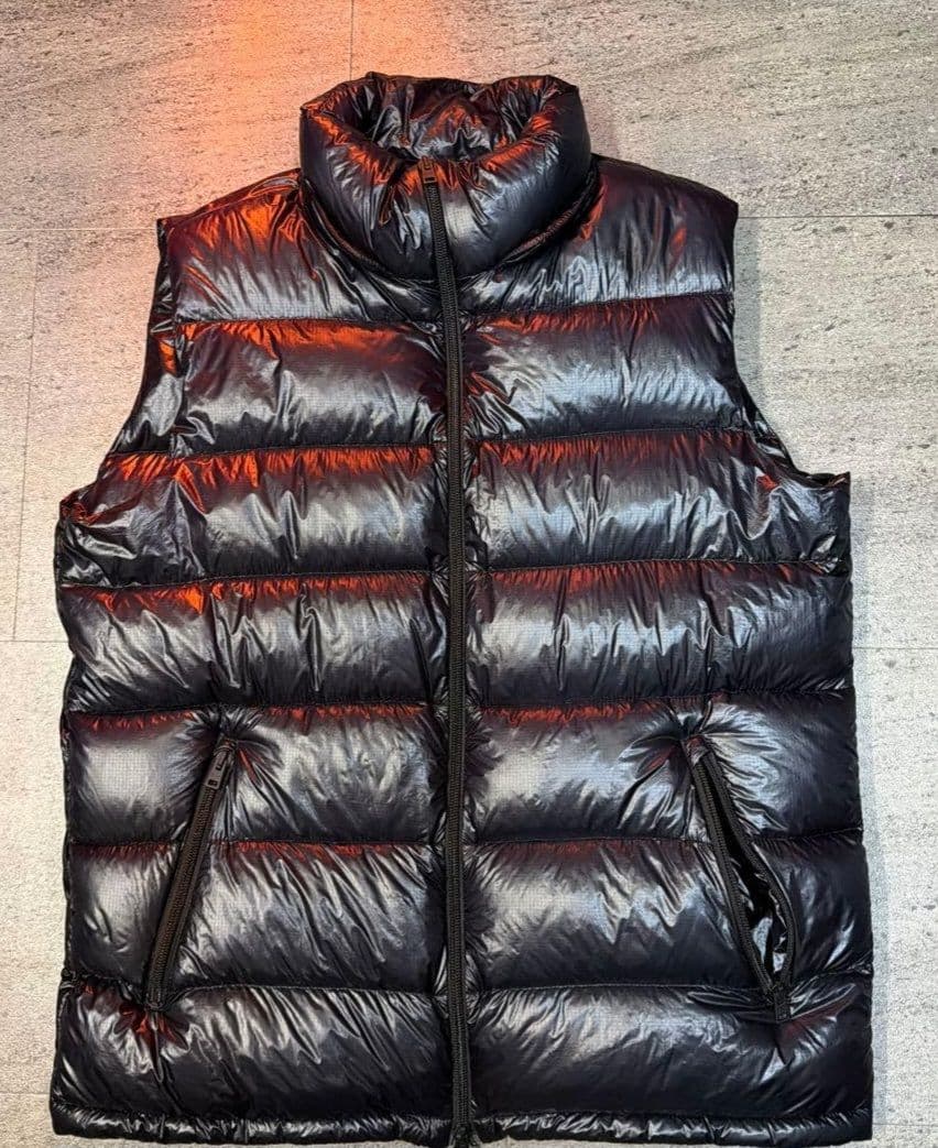 HERNO ブラック ダウンベスト サイズ50 美品タイムセール