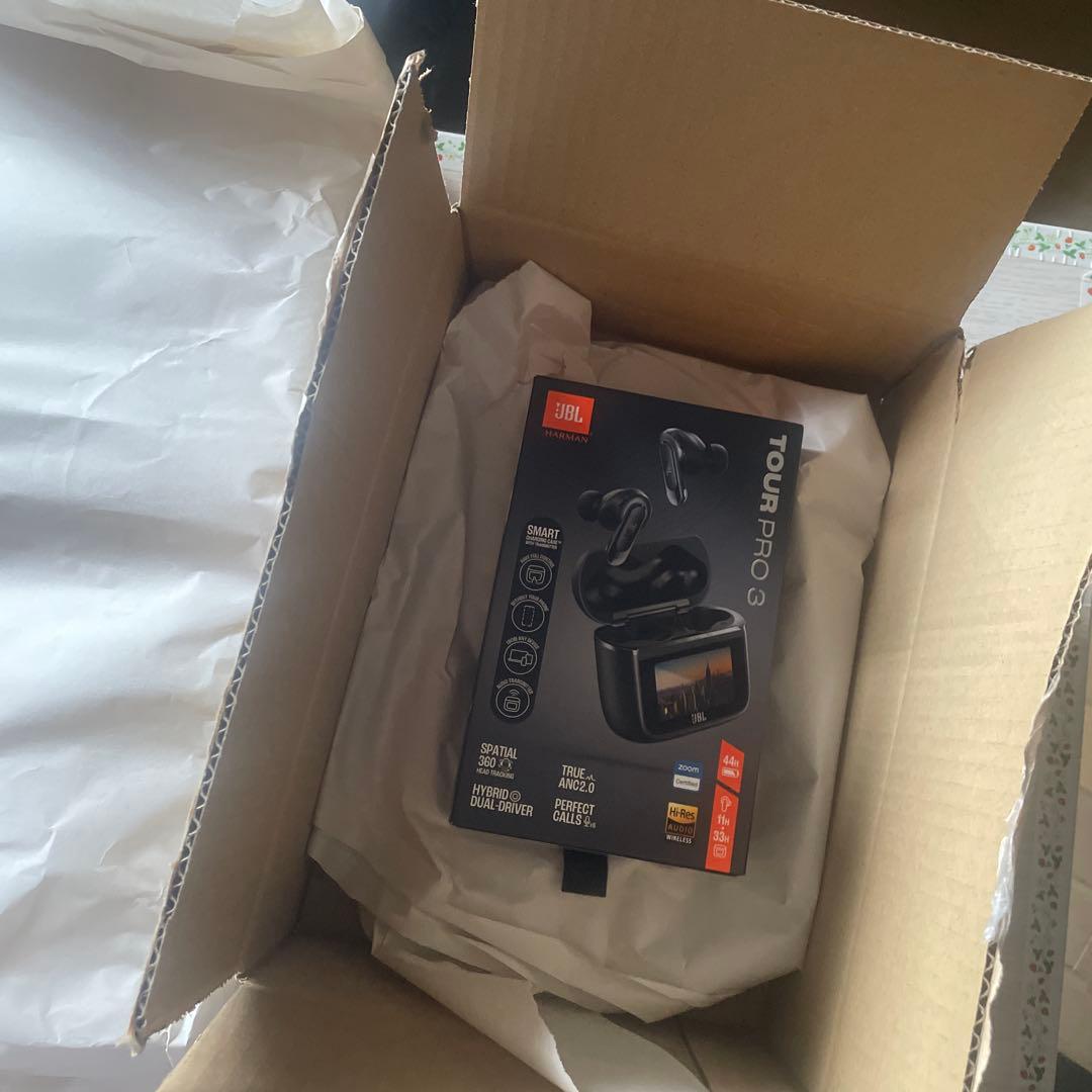 【新品、未開封】　JBL TOUR PRO 3 ワイヤレスイヤホン