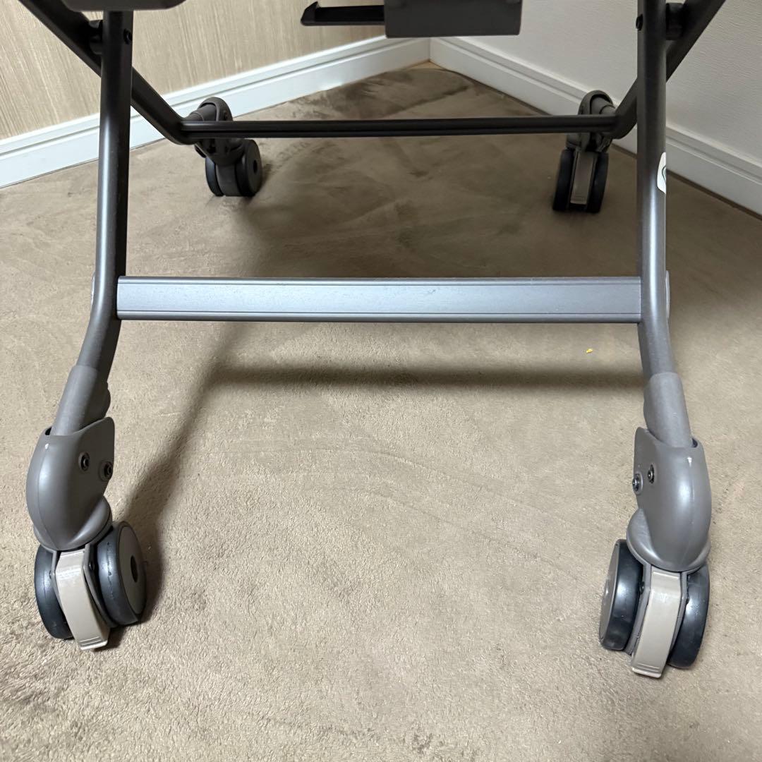 Combi ネムリラ　コードレス AUTO SWING BEDi Long SS