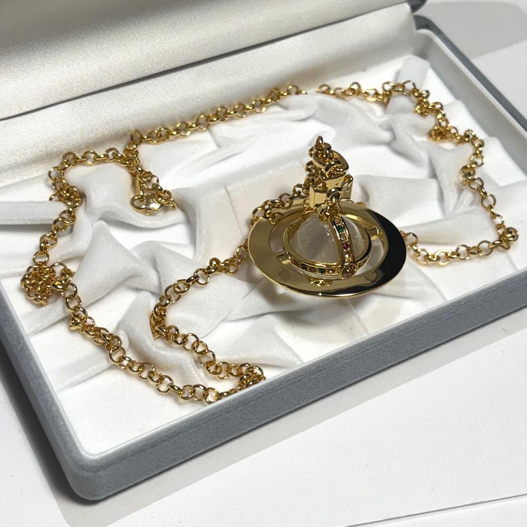 未使用級　正規品　ヴィヴィアンウエストウッド　3D　オーブ　ロングネックレス