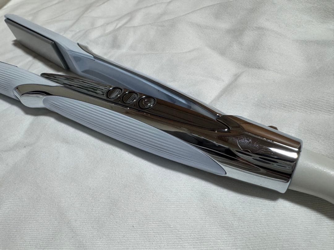 リファストレートアイロン プロ　ReFa STRAIGHT IRON PRO