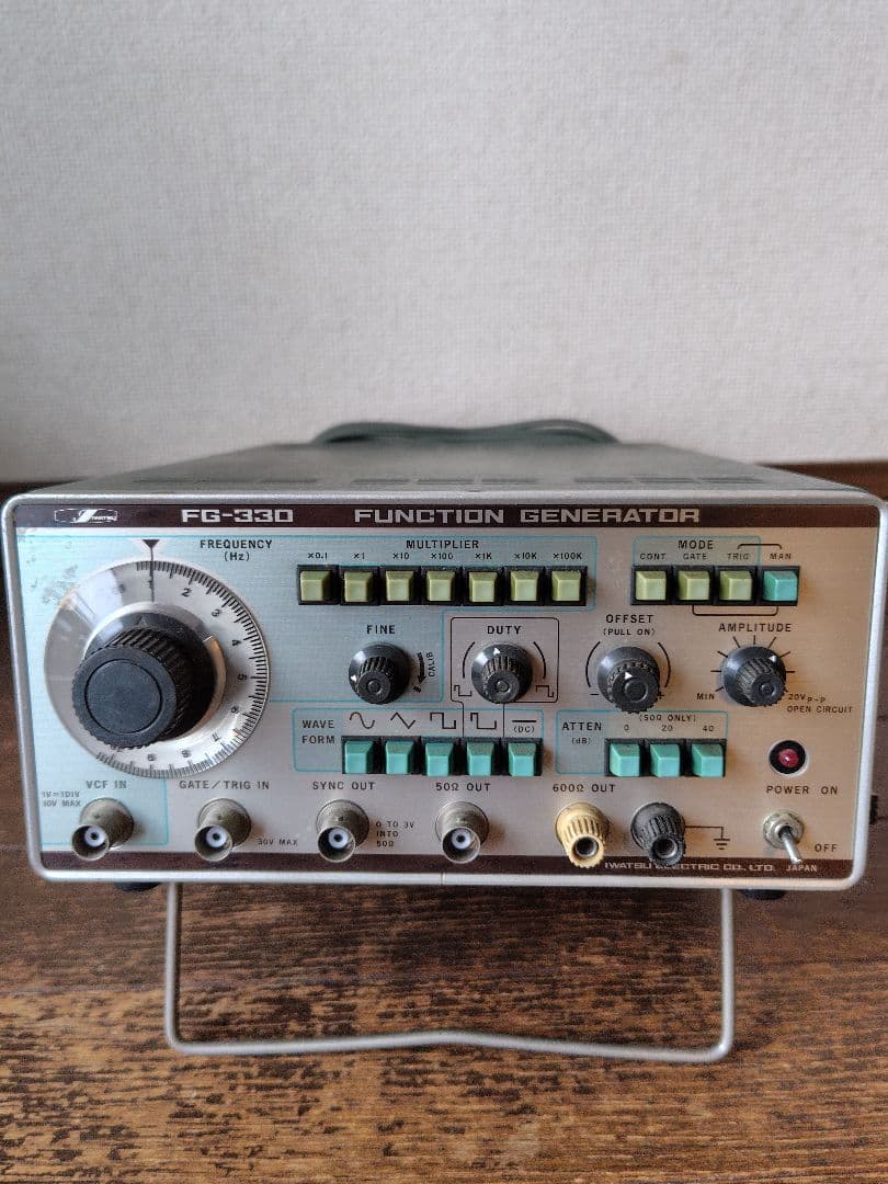 IWATSU ファンクションジェネレーター　FG-330