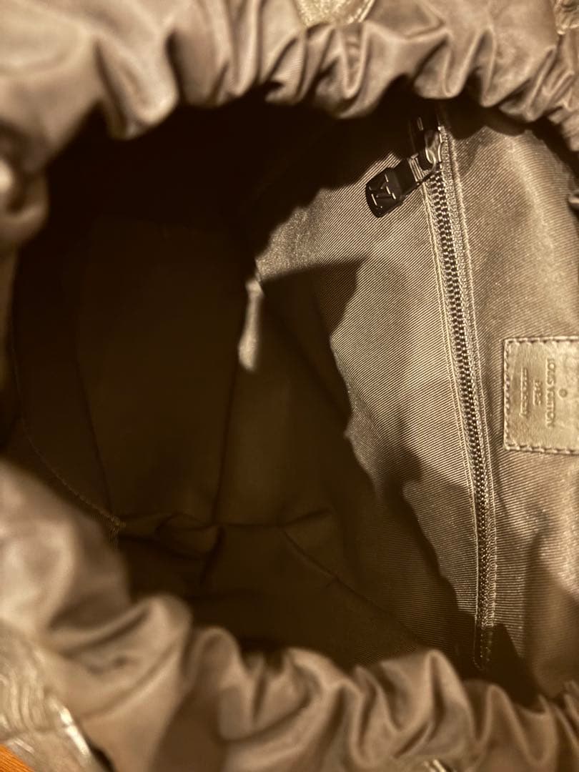 最終/LOUIS VUITTON モノグラムシャドウ ディスカバリーバックパック