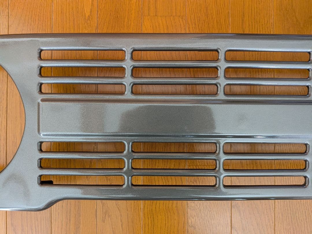 ジムニー　フロントグリル ヴィンテージアイアングリル アピオ APIO