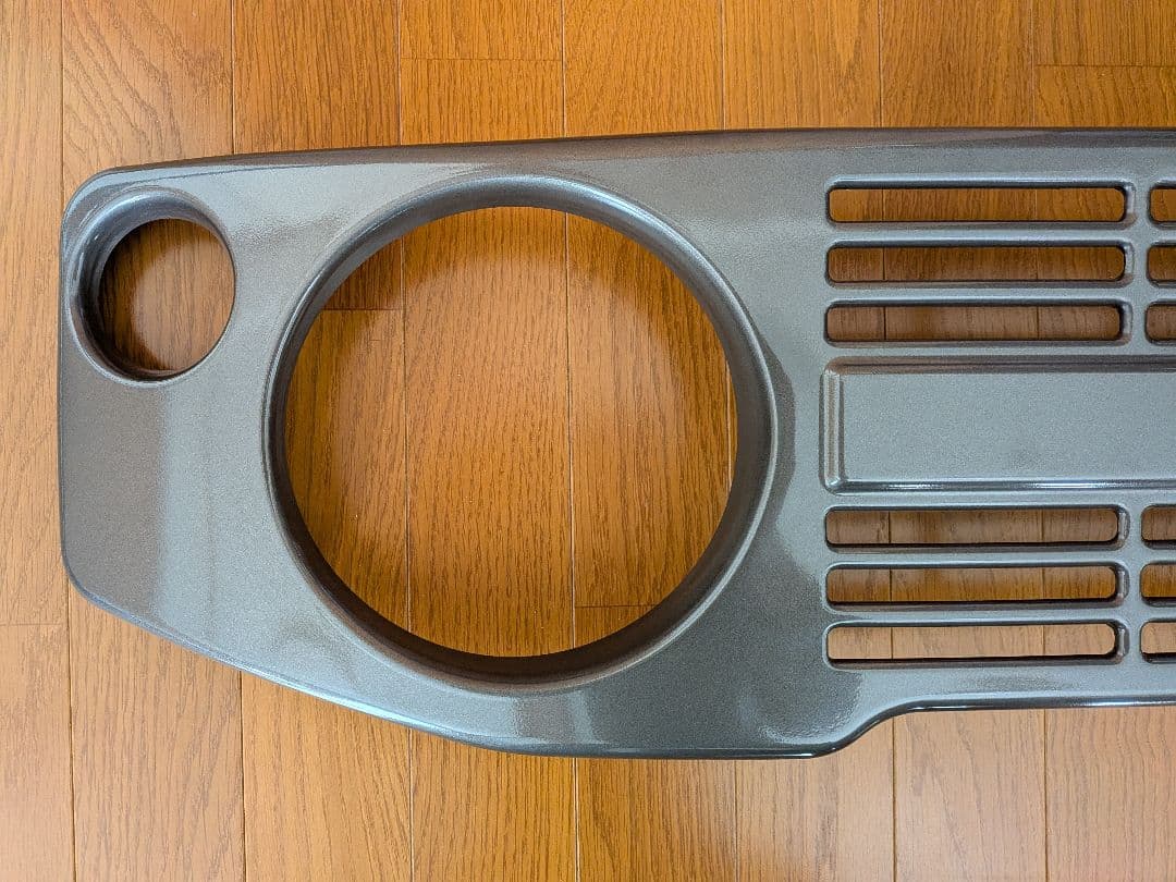 ジムニー　フロントグリル ヴィンテージアイアングリル アピオ APIO