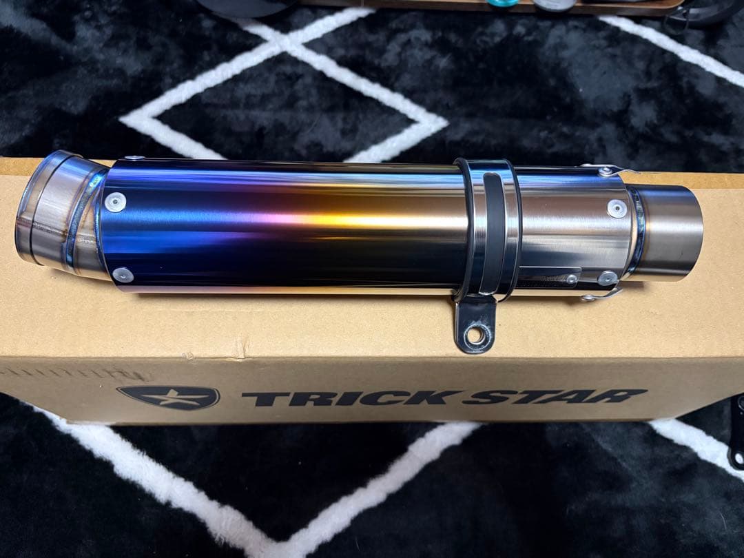 Z900RS トリックスター スリップオンマフラー ショットガン 焼チタン超美品