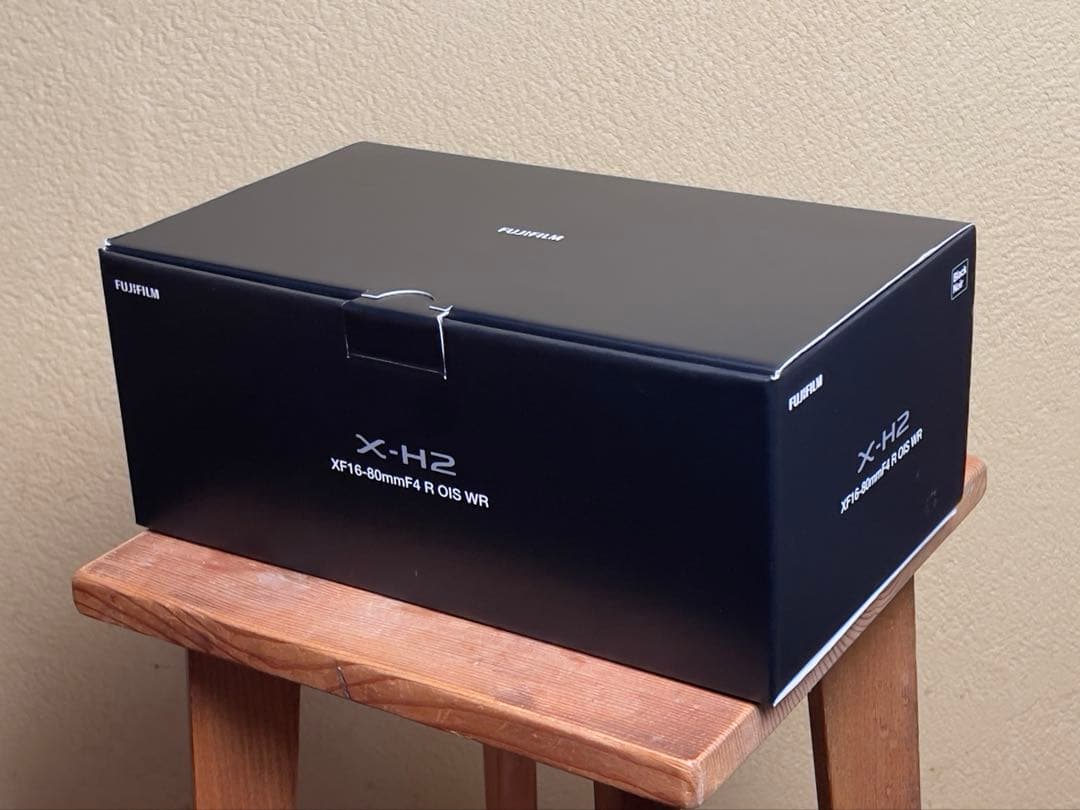 XF16‑80mm F4 R OIS WR レンズ（新品未使用）　広角〜中望遠