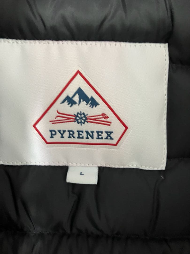 【美品】 ＜PYRENEX＞ ダウンジャケット