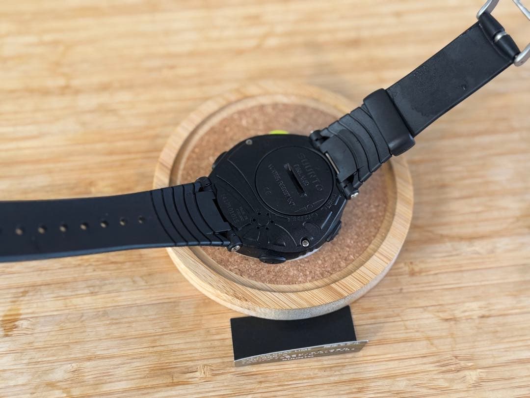 【超美品】SUUNTO VECTOR GRAY LIME限定カラーモデル【廃盤】