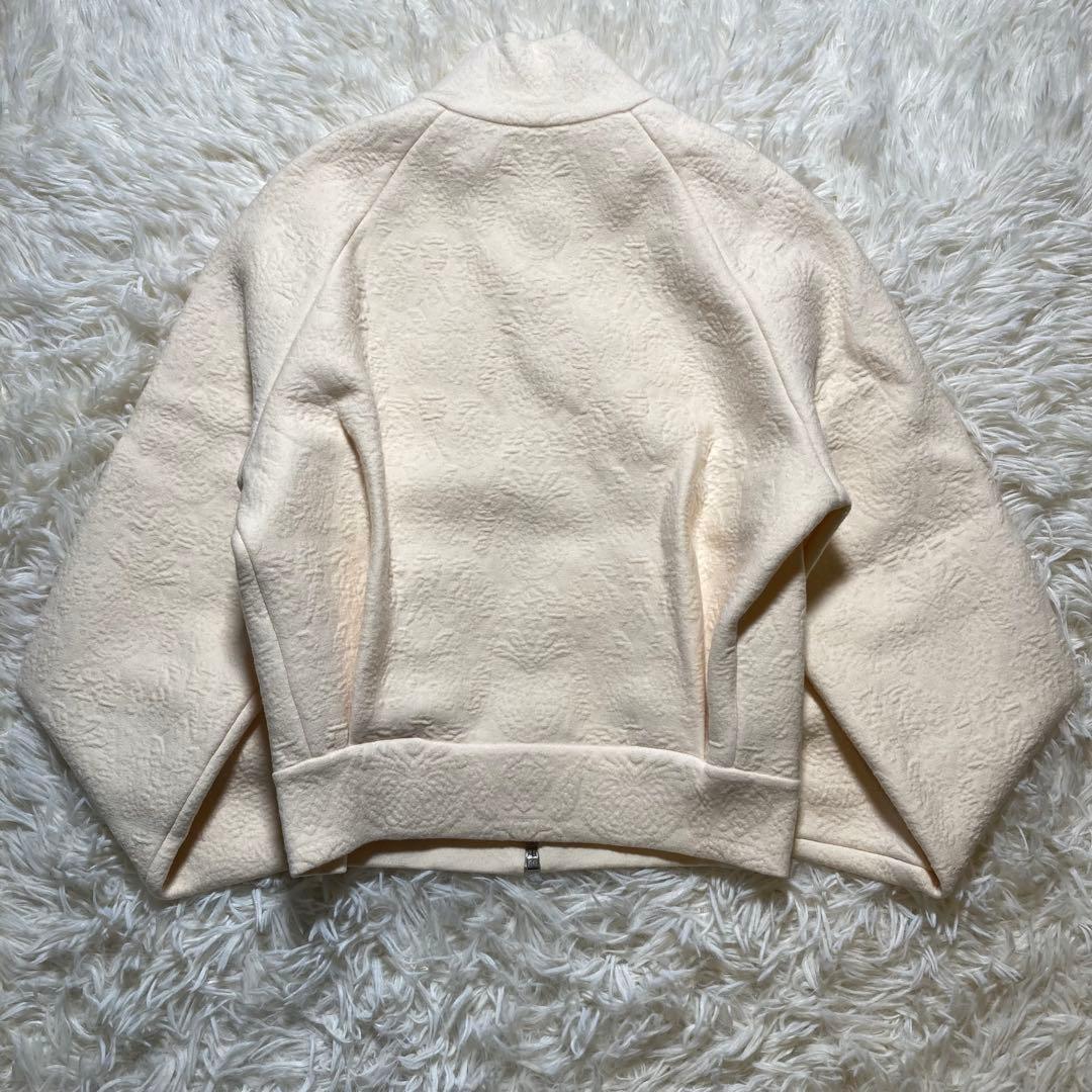 未使用級 アライア フラワーエンボス ジップアップ クロップド ジャケット