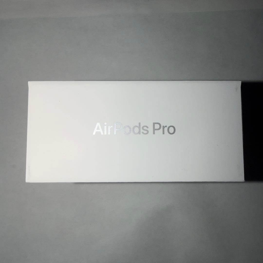 Apple AirPods Pro ３本体　Appleストアーで購入11月25日