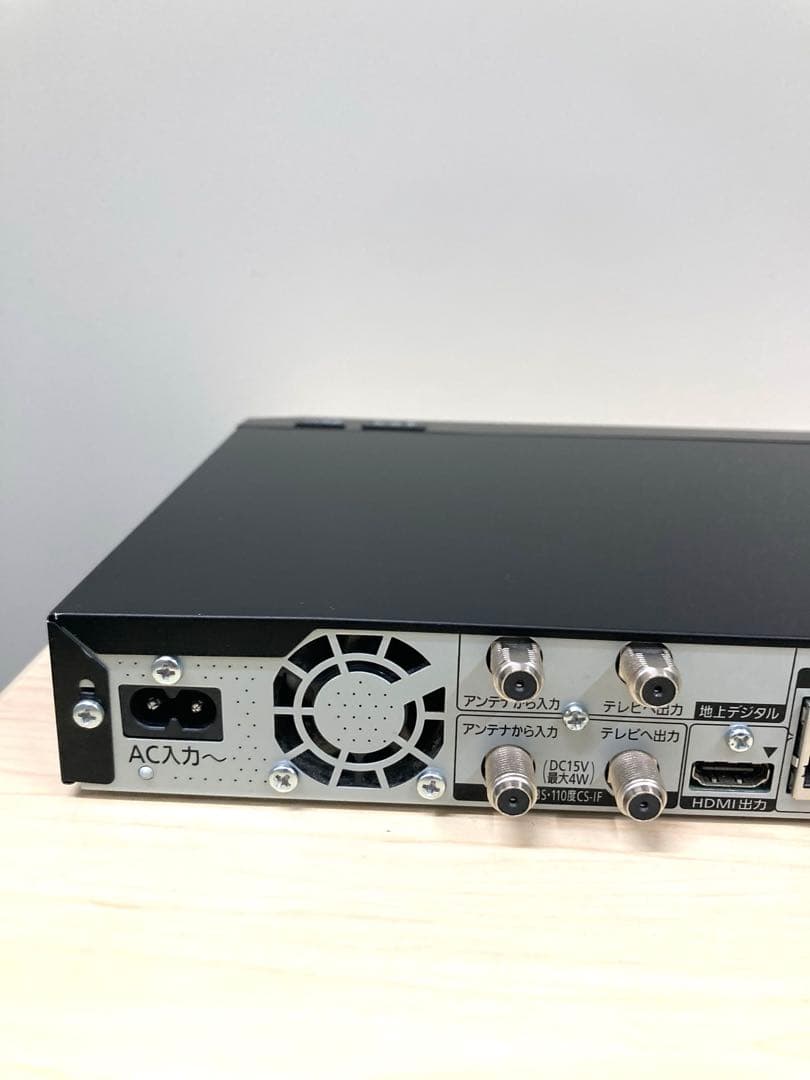 めっちゃ綺麗　1TB リモコンも美品 パナソニック　DMR-BRW 1000