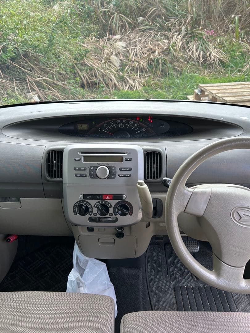 ひ*る様 スロープ付きシルバー車両