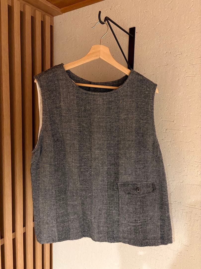 Joie de Vivreシェットランドウールリネンヘリンボーンベスト