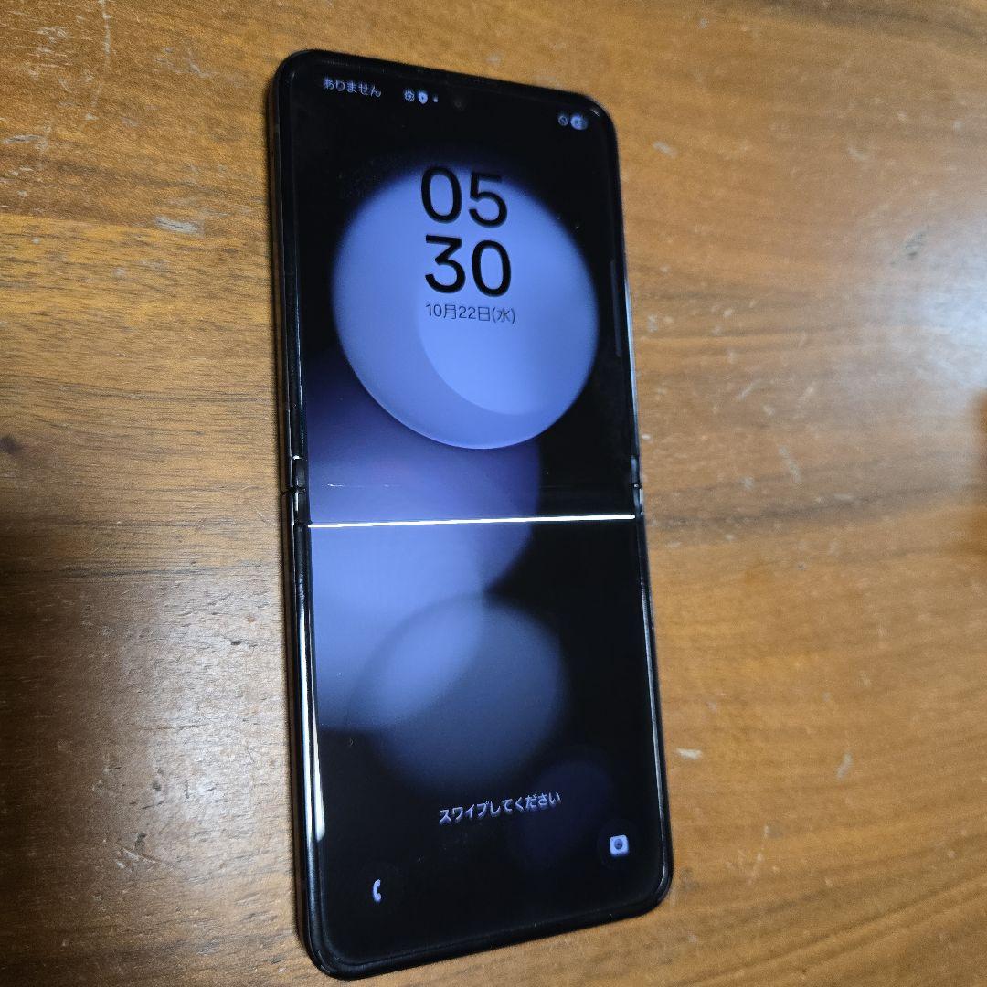 ​【ジャンク・希少】Galaxy Z Flip5 512GB SIMフリー