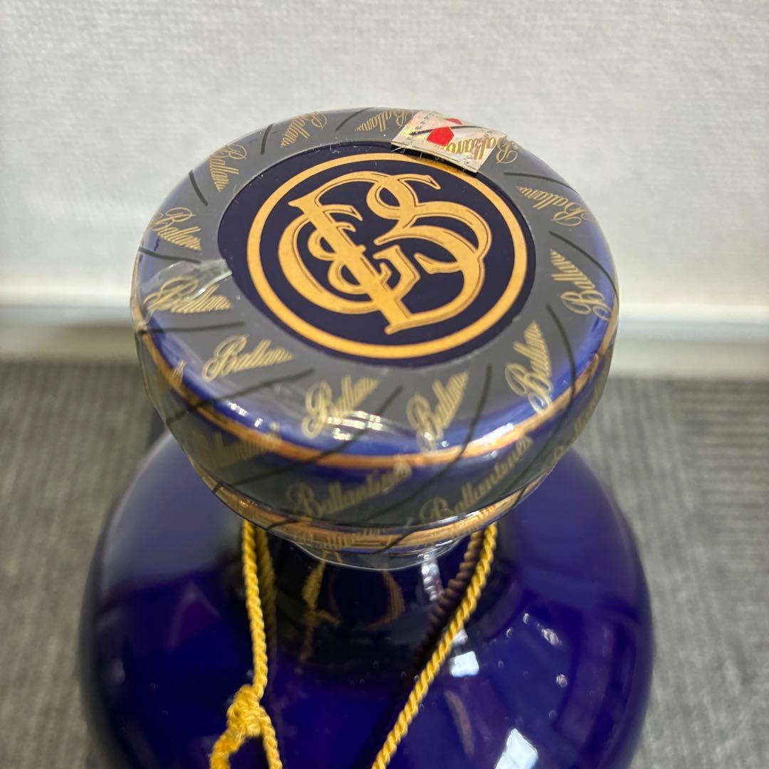 バランタイン21年スコッチウイスキー 未開封　陶器ボトル　箱/プラカバー付