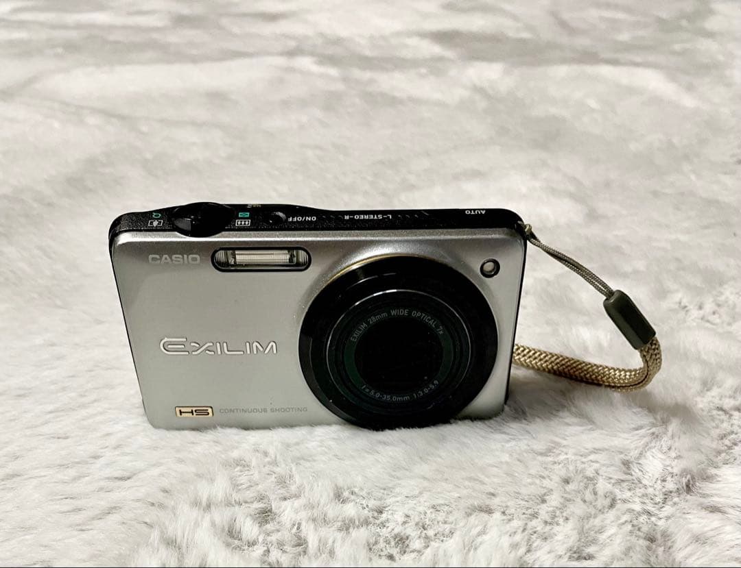 デジタルカメラ CASIO EXILIM EX-ZR10SR