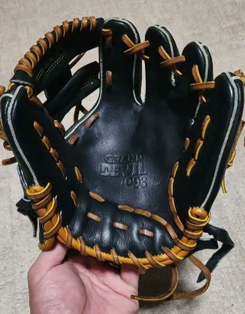 a*.様 ワールドペガサス　トレーニンググラブ