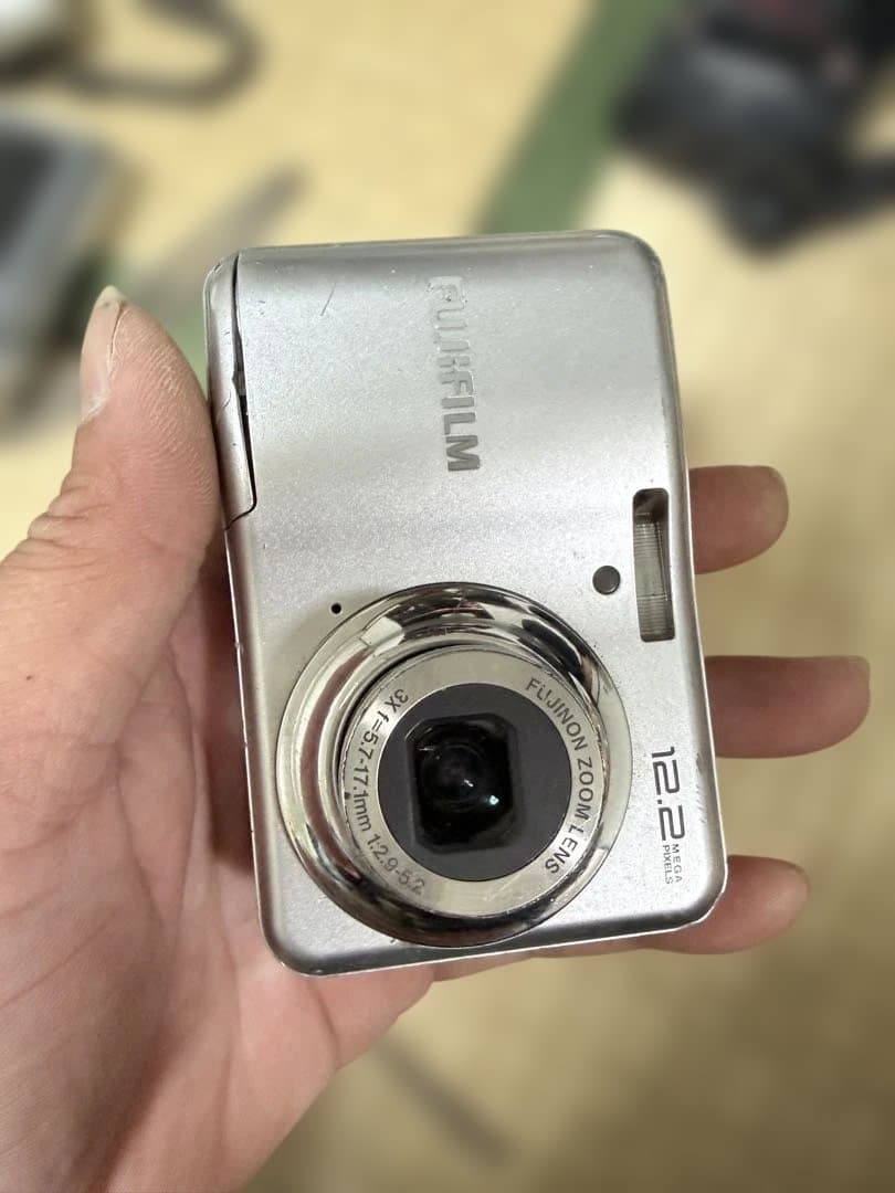 富士フイルム FINEPIX Z20fd 12.2MP