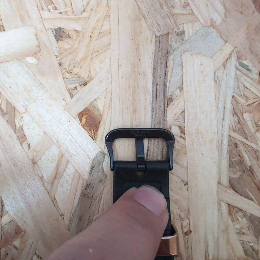 時計 G-SHOCK DW-5030C