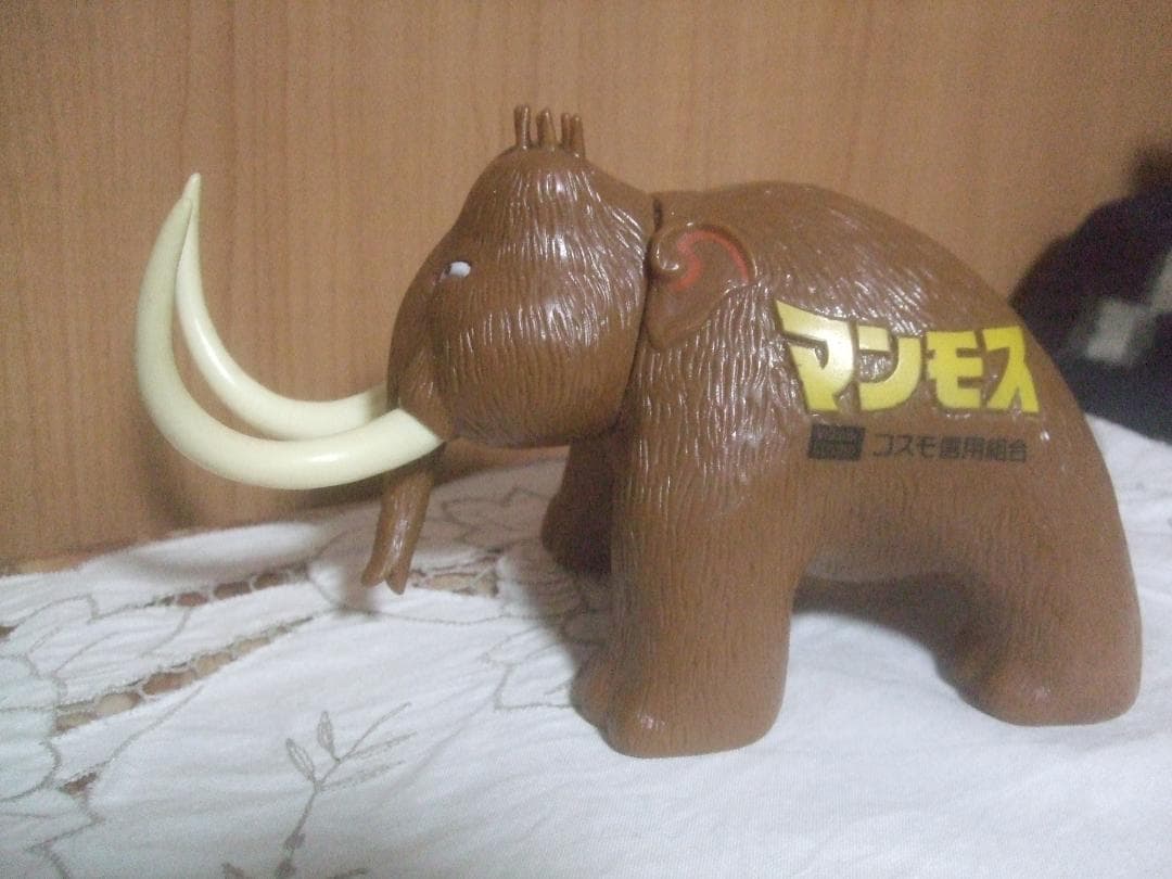 コスモ信用組合★マンモスの貯金箱★未使用品