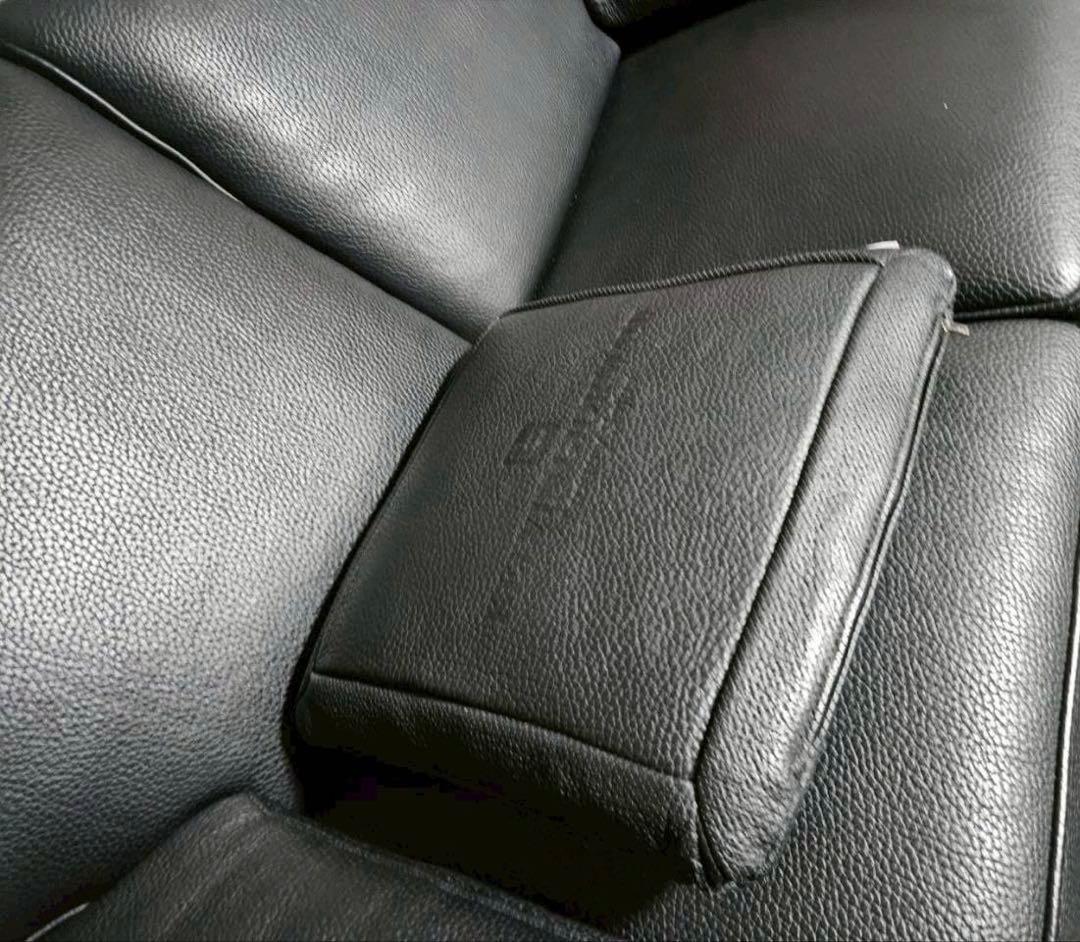 ケルビンジョルマーニ　KELVIN GIORMANI 2人掛けソファ CE08