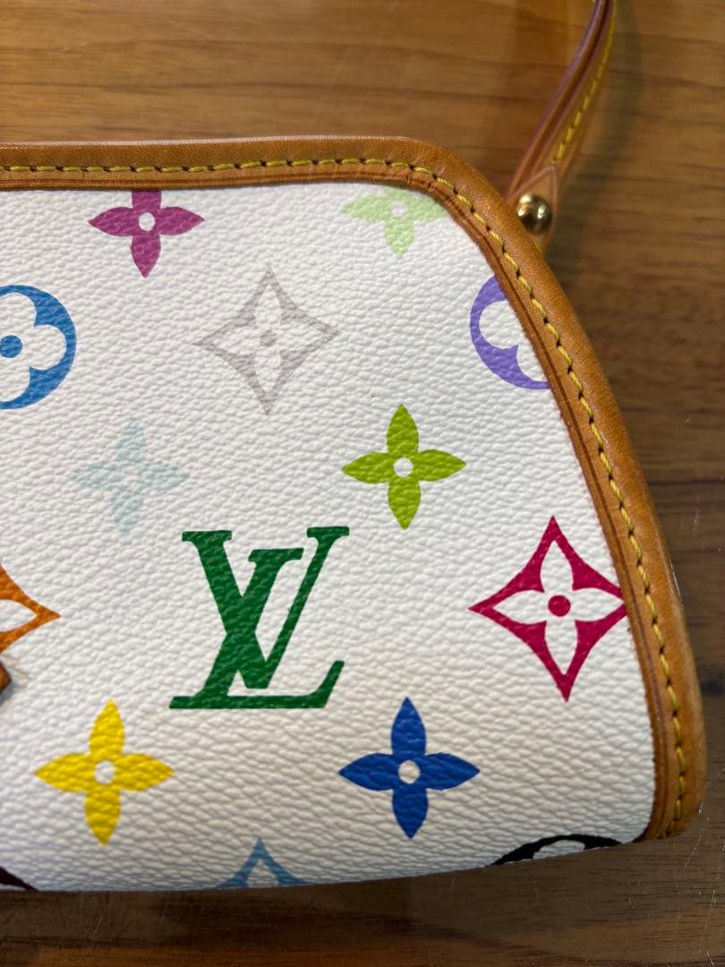 ルイヴィトン　マルチモノグラム　クラッチバッグ