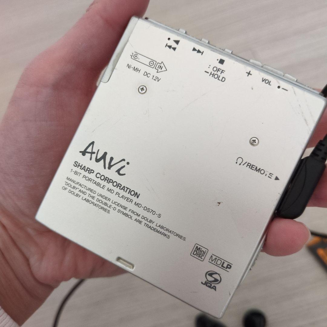 SHARP ポータブルMDプレーヤー MD-S70-S　ジャンク