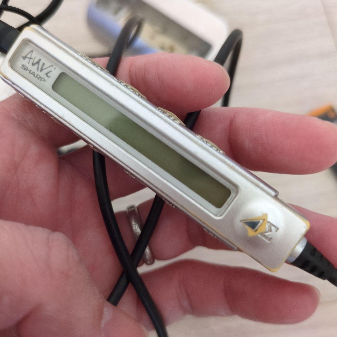 SHARP ポータブルMDプレーヤー MD-S70-S　ジャンク