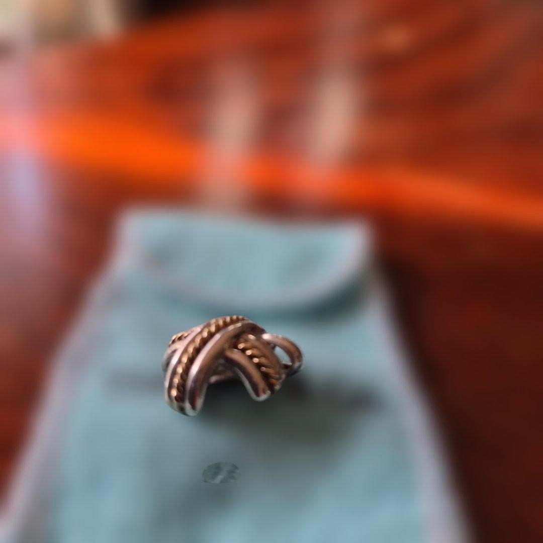 TIFFANYのシグネチャーペンダントトップ