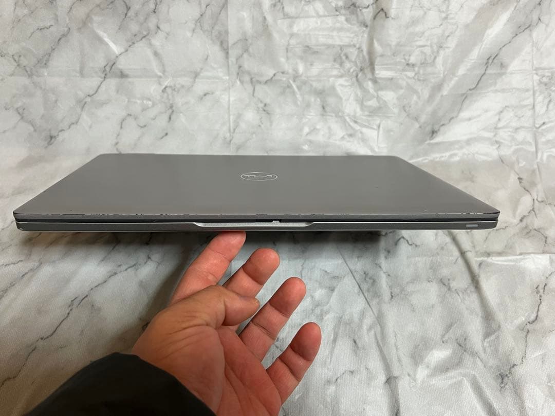 Dell Latitude 5320 i7 第11世代 16GB / 512GB