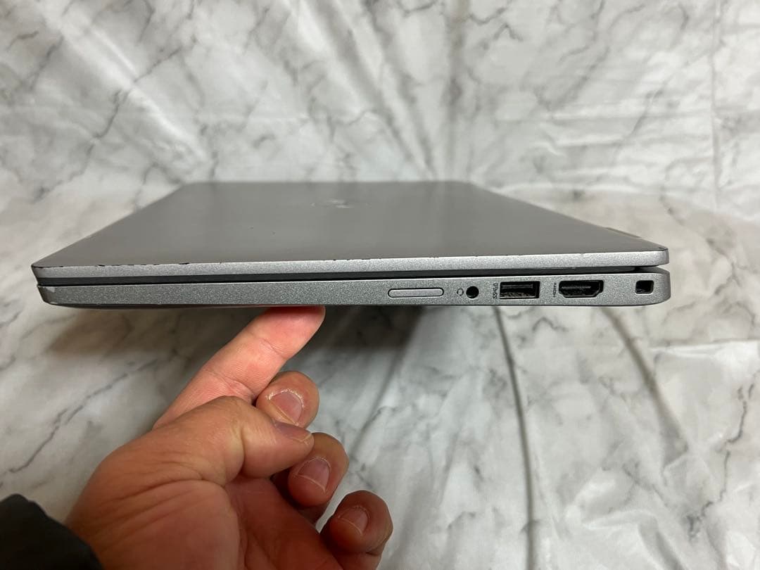 Dell Latitude 5320 i7 第11世代 16GB / 512GB