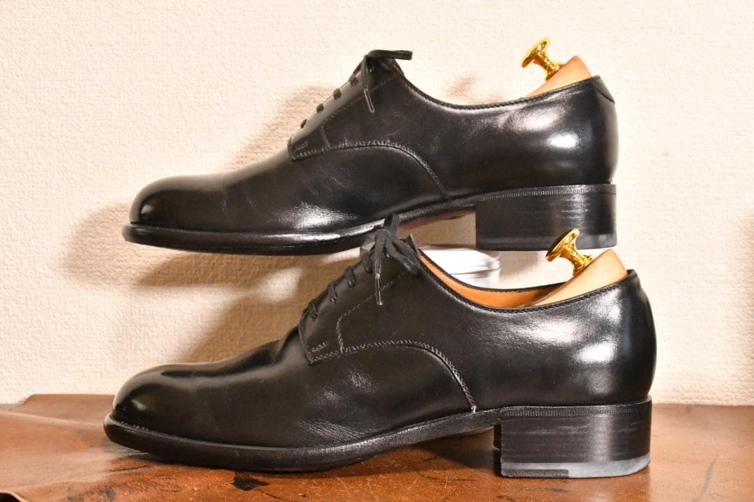 【美品】Le Yucca's Y30019 41.5 26.5cm