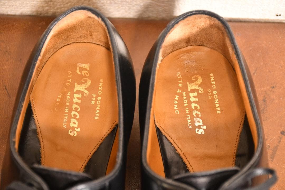 【美品】Le Yucca's Y30019 41.5 26.5cm