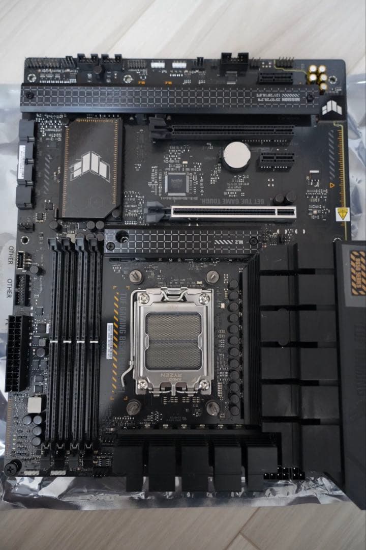 マザーボード ASUS TUF GAMING B650-PLUS-WIFI