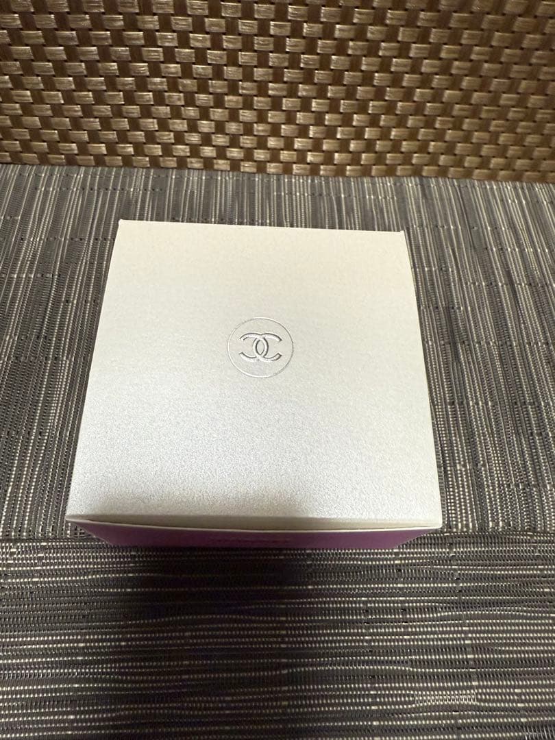 CHANELちチャンスオータンドゥルボディクリームNE