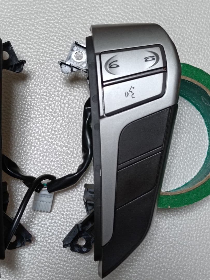 【LED打ち替え品】20アルファードヴェルファイアステアリングスイッチLED白