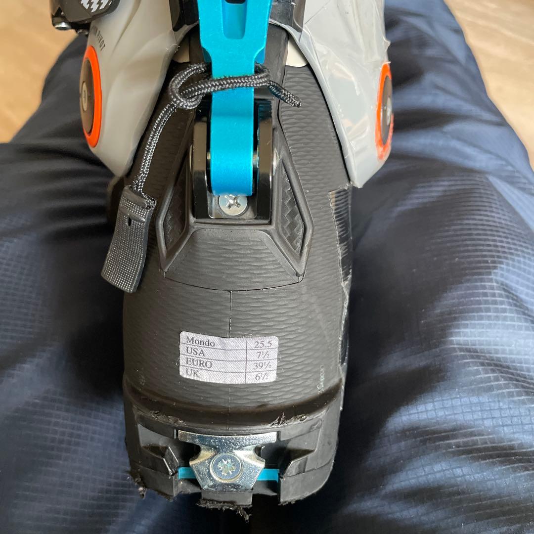 K2 Mindbender 120 スキー用ブーツ