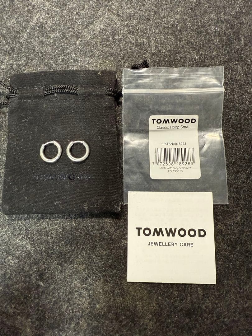 アクセサリー tomwood Classic Hoop Small